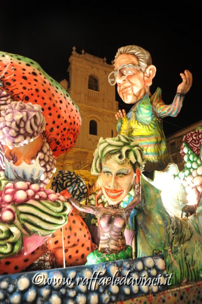 19.2.2012 Carnevale di Avola (369).JPG